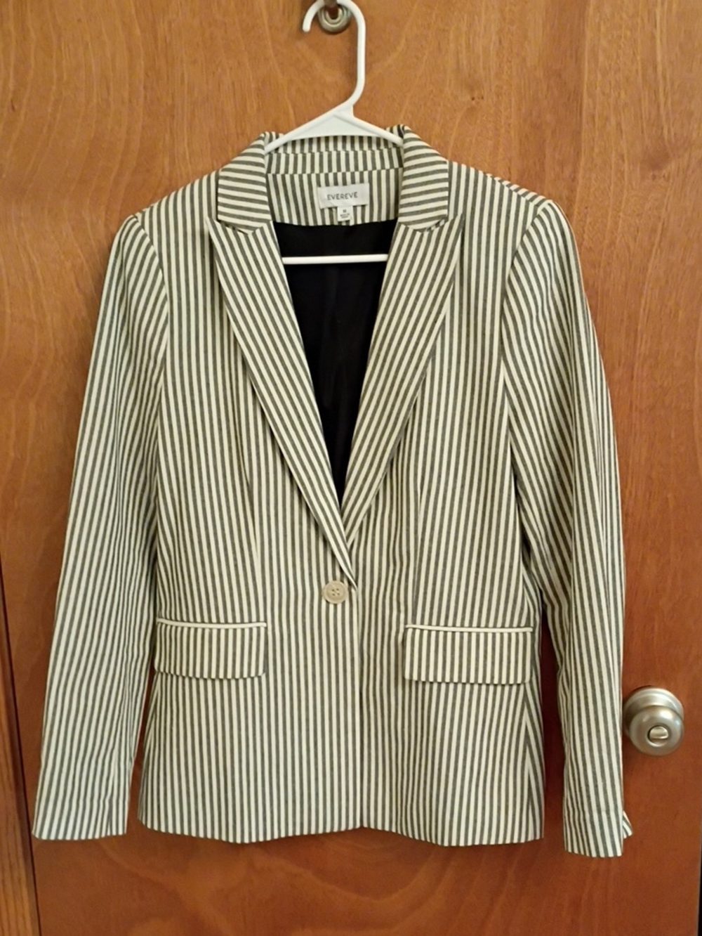 Evereve Black and White Striped Blazer